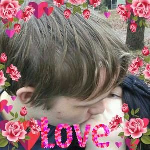 Meet your Posher, Kendra